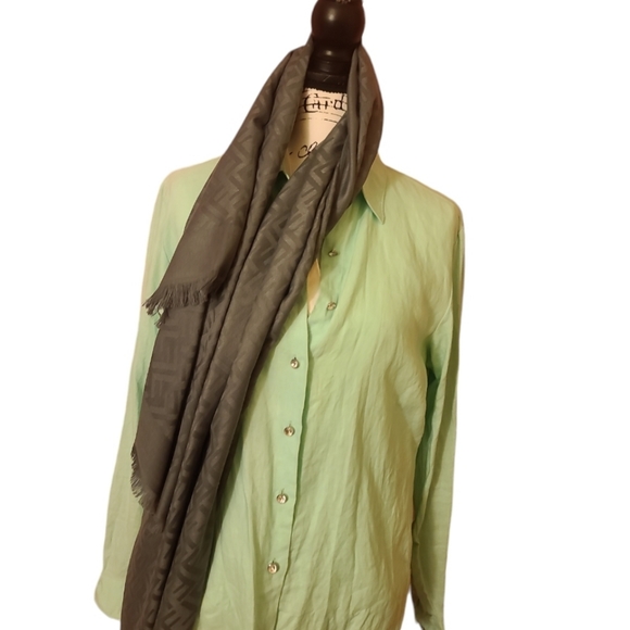 🧧 Fendi Zucca Silk & Cashmere Shawl🎗+GIFT(copy) - Picture 6 of 16